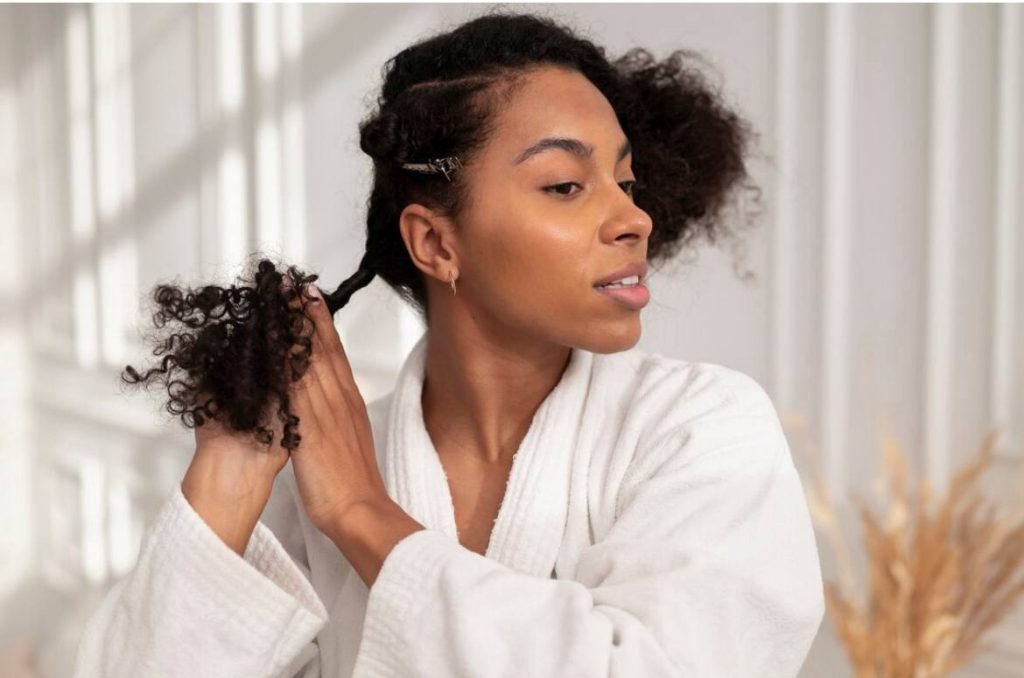 Making Her Hair 1024x678